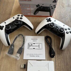 NEW 2.4G Wireless Controller Gamepad